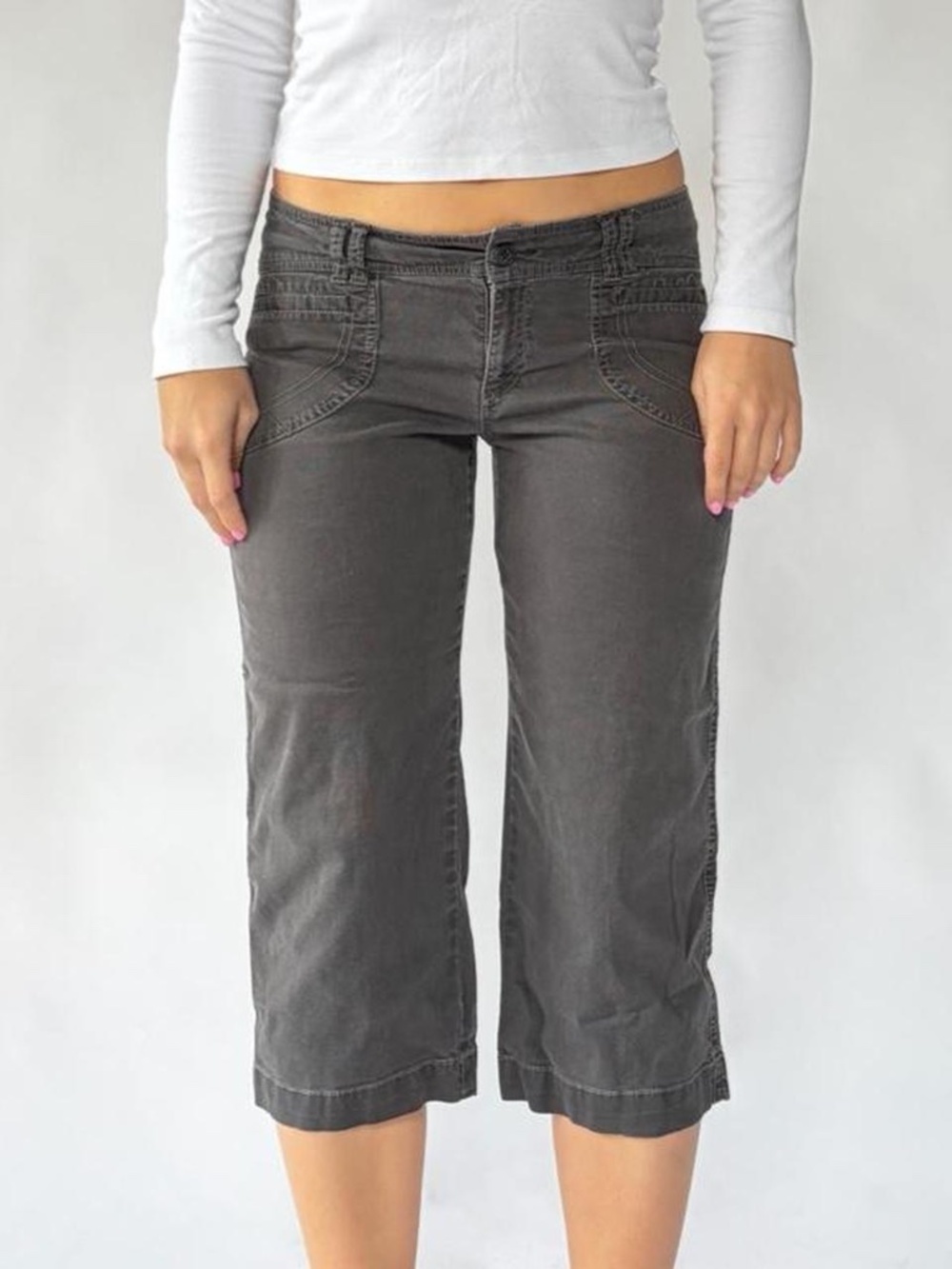 Low Rise Gray Capris Old Navy 8